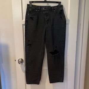 And Now This : Criss Cross Jean